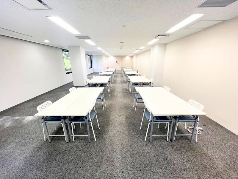 【六本木一丁目駅4分】招待制の製品PR会や受注販売会に適した90名程度収容可能なレンタルスペースの画像2