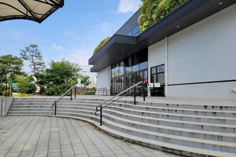 【森ノ宮駅5分／クールジャパンパーク大阪】キッチンカーや販促プロモーションに適したホール付近の屋外スペース