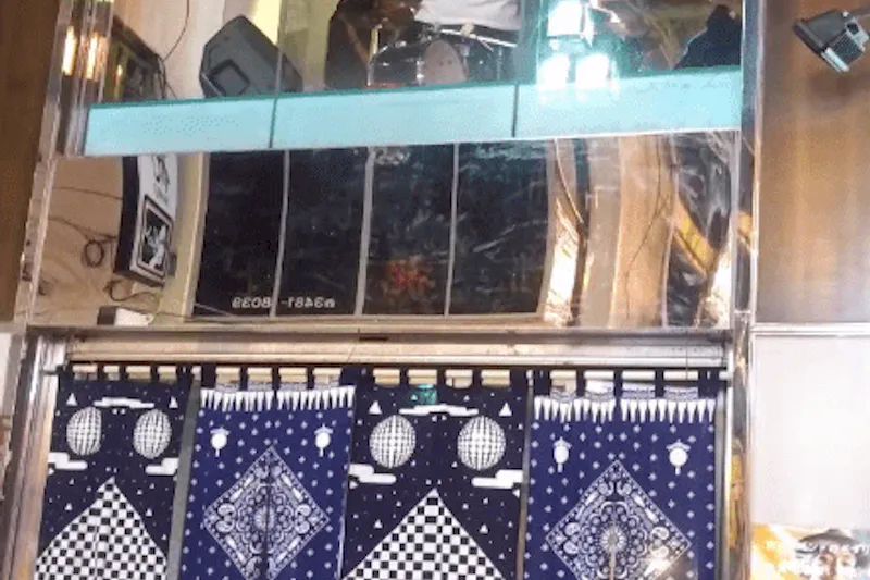 【下北沢駅3分】展示会やポップアップストアに適したモダンな路面のスペース(1F)