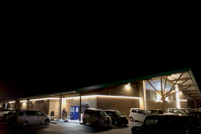 【ダイナム佐賀唐津店｜割引キャンペーン実施中】キッチンカー出店やプロモーションイベントに最適なアミューズメント施設のイベントスペース