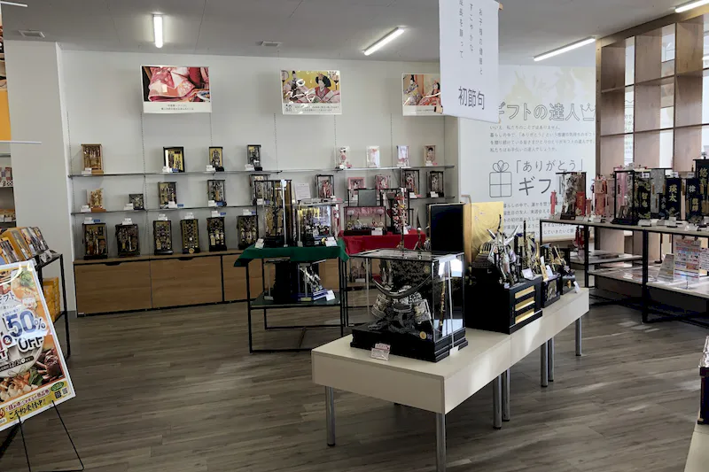 【ギフトプラザ日立店】会員獲得PR等の販売促進イベントやアパレル関連の展示会、ポップアップストアの会場に適したギフトショップ内入口付近のイベントスペースA(in shop)