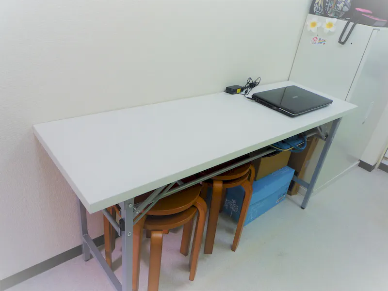 別タイプの長テーブルのご用意もございます。