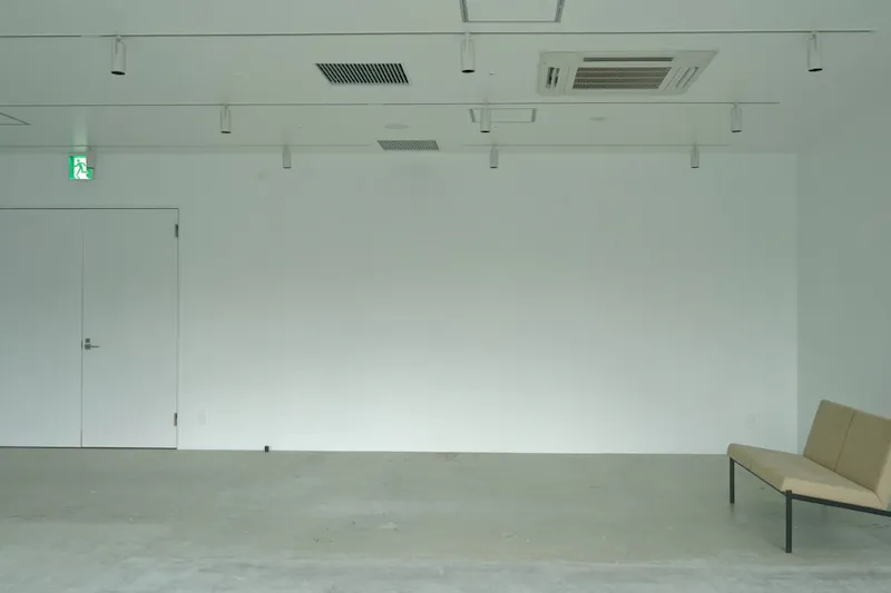 【LIGHT BOX ATELIER｜表参道駅6分】見通しのよい183㎡・照明自在のイベントスペース