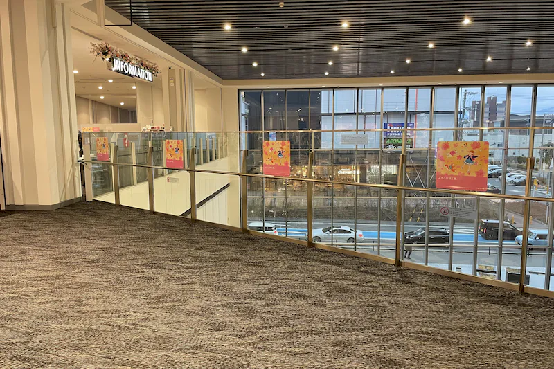 【イオンモール松本】晴庭2F インフォメーション横きらめきコート側三角地帯