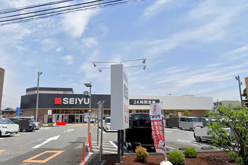 【西友　薬円台店】屋外 店頭軒下　キッチンカーでのご出店にも最適な出入口付近 店頭軒下スペースの催事イベントスペース
