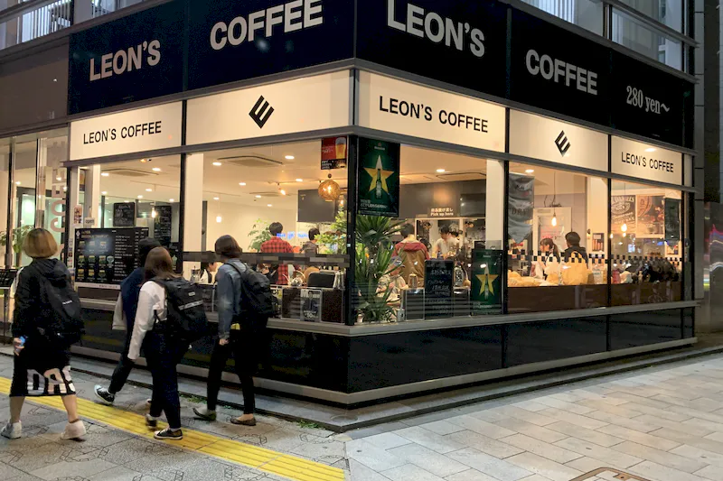 【立地良！コラボも可能】 〜LEONを貸切るという贅沢〜 プロモーションに最適な視認性の高い交差点に面したお洒落カフェ
