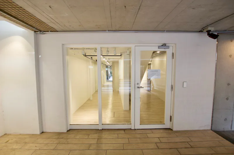 【表参道駅5分】展示会やポップアップストアに適した一軒家風のフレキシブルに使えるスペース(1F+2F)