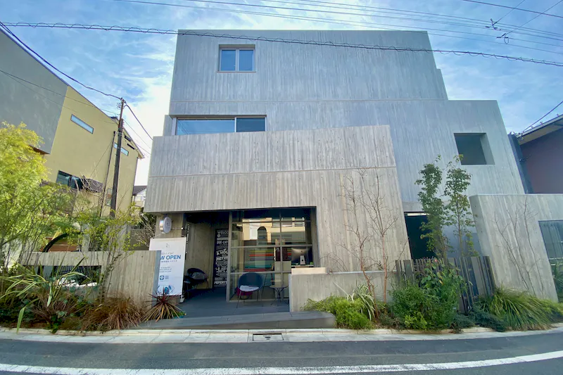 【自由が丘駅12分】撮影や展示会に適した家具や利用可能なキッチン付きマンションスタジオ
