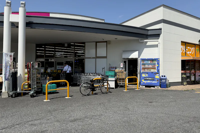 【ゆめマート 香月西】屋外駐車場前　キッチンカーや販促プロモーションにおすすめな催事イベントスペース