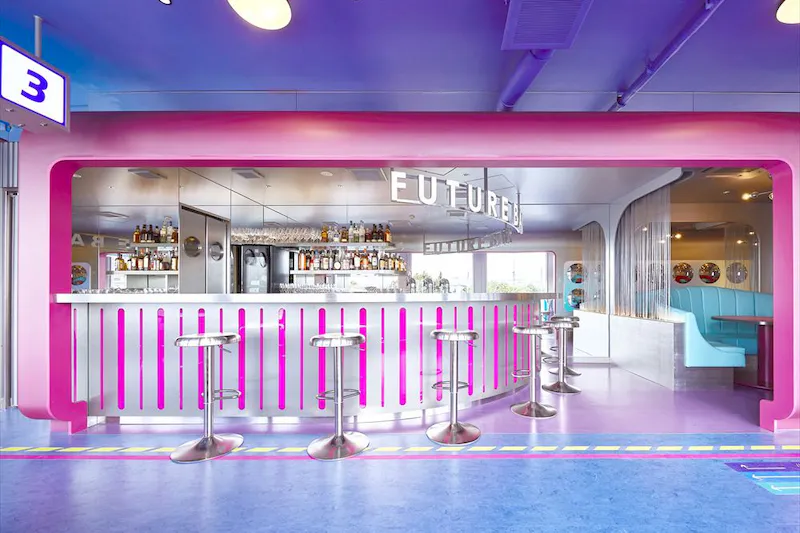 【梅小路京都西駅1分】伝統と未来が交差する列車型レストラン「FUTURE TRAIN KYOTO DINER & CAFE」内のスペース