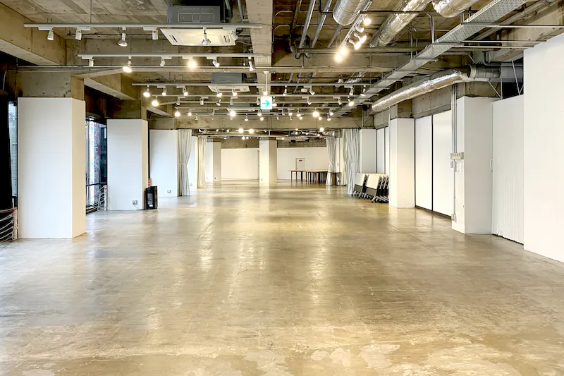 【町田パリオ】町田駅直結の大型イベントや展示会、販売会の会場に最適な町田エリアの街中が一望できる開放感あふれるイベントスペース(全面/463㎡)