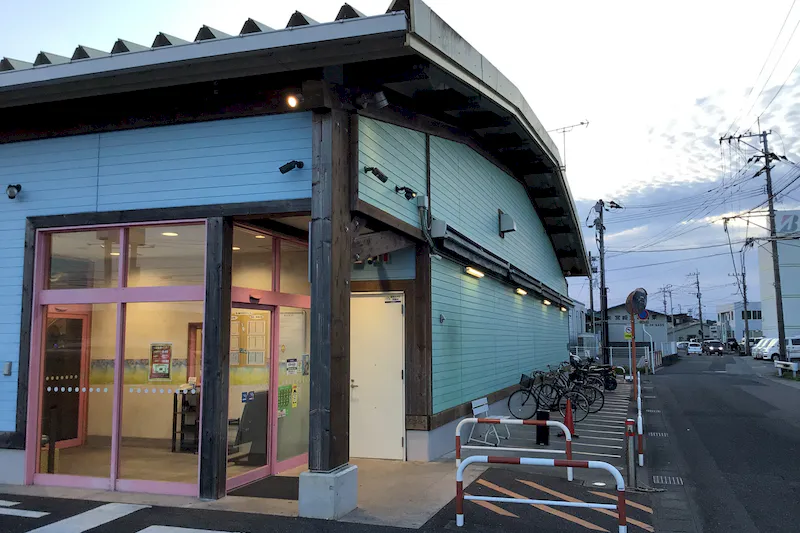 【ダイナム宮崎花ヶ島店ゆったり館｜割引キャンペーン実施中】食品販売やプロモーションイベントに最適なアミューズメント施設のイベントスペース