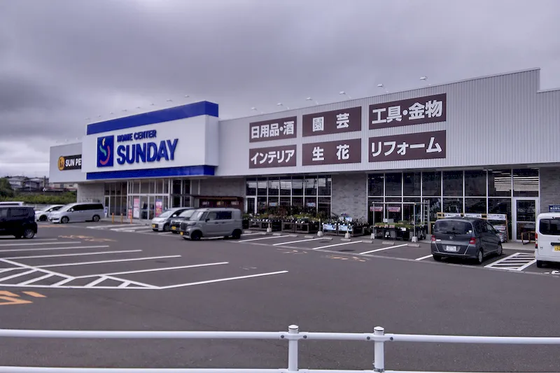 【サンデー塩釜店】屋内サイクル売場横　食物販やプロモーション等の出店に最適なホームセンター店内のイベントスペース