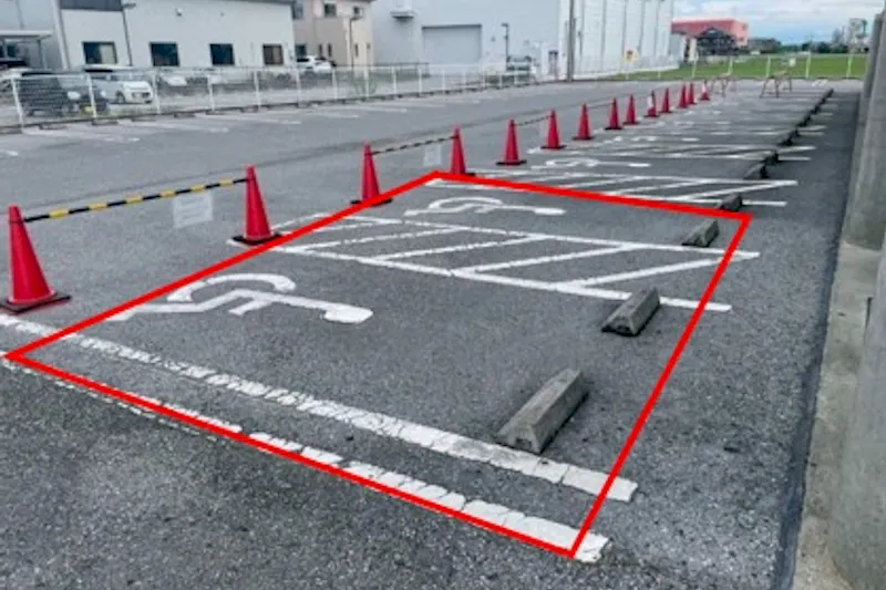 【ダイナム滋賀愛知川店ゆったり館｜割引キャンペーン実施中】キッチンカーや各種プロモーションイベントでの出店に最適なアミューズメント施設のイベントスペース