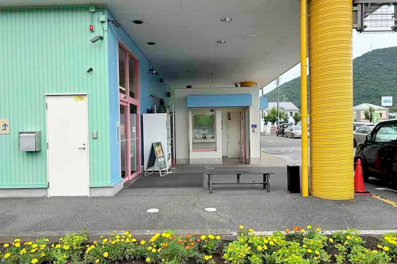 【ダイナム岐阜日野店ゆったり館｜割引キャンペーン実施中】キッチンカーや各種プロモーションイベントに最適なアミューズメント施設のイベントスペース