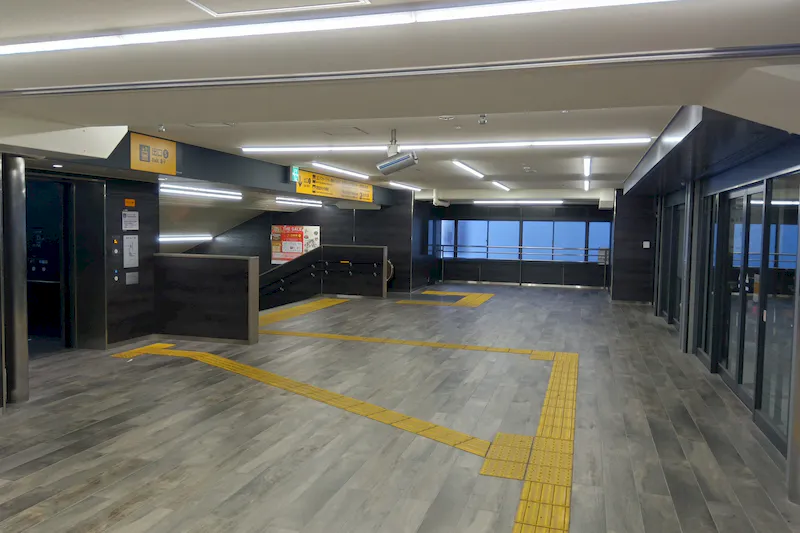 【京阪電鉄 枚方市駅｜50%OFFキャンペーン実施中】販促イベントや物販に最適な駅改札外のイベントスペース
