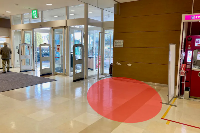 【イオン秦野】プロモーションに適した地域密着型のショッピングセンター1F北側出入り口のイベントスペース