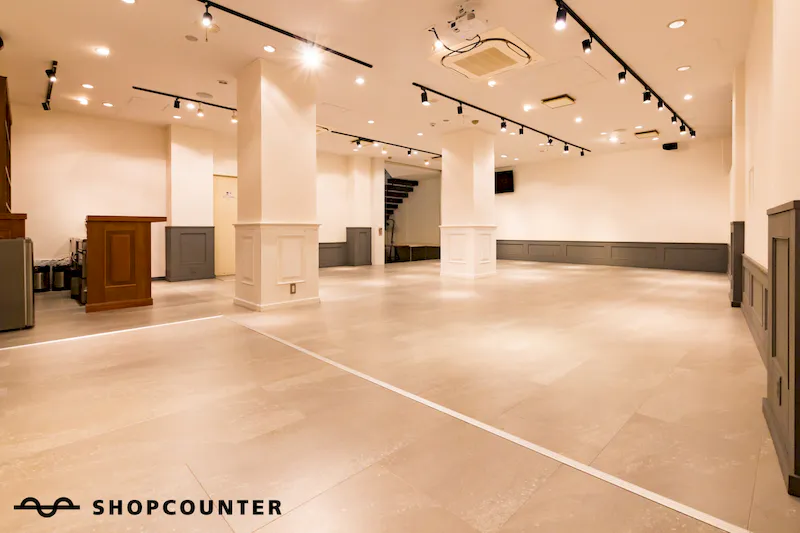 【明治神宮前(原宿)駅1分】ラフォーレ原宿裏通りの好立地！展示会、ポップアップ、チェキ会、控室などに最適です。