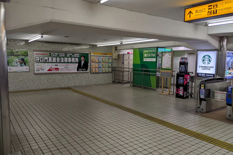 【京阪電鉄 守口市駅｜50%OFFキャンペーン実施中】販促イベントや物販に最適な多くの人が行き交う駅改札内イベントスペース