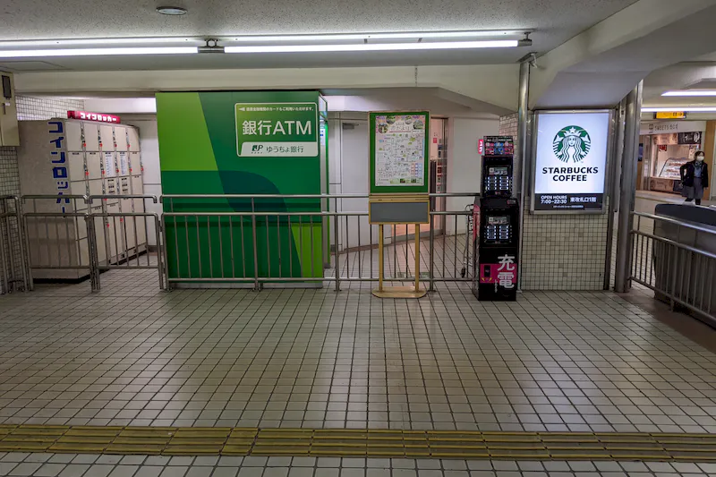 【京阪電鉄 守口市駅｜50%OFFキャンペーン実施中】販促イベントや物販に最適な多くの人が行き交う駅改札内イベントスペース