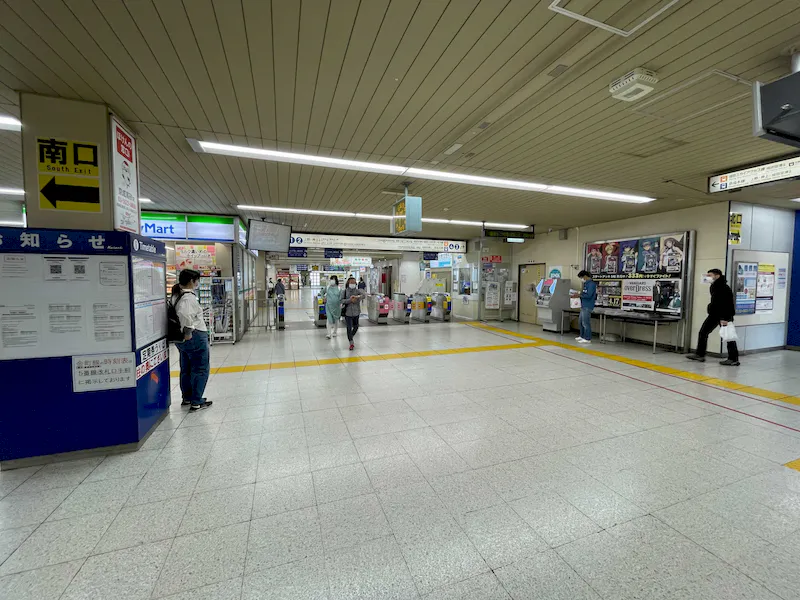【京成高砂駅】食物販やポップアップストアに最適な人の流動が多い改札内コンコースの画像3