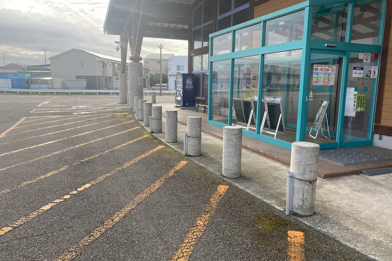 【ダイナム石川金沢専光寺店ゆったり館｜割引キャンペーン実施中】キッチンカーでの出店に最適なアミューズメント施設の駐車場イベントスペース