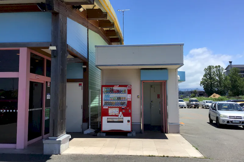 【ダイナム福井あわら店ゆったり館｜割引キャンペーン実施中】キッチンカーでの出店に最適なアミューズメント施設のイベントスペース
