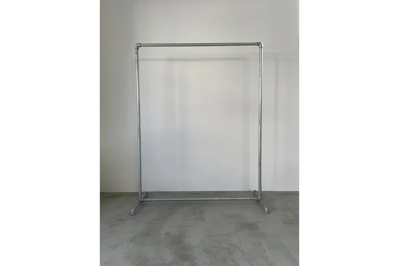 【天神駅4分/土日利用がお得です】アパレルの展示販売会やポップアップストアに最適な白壁・コンクリート調のイベントスペース