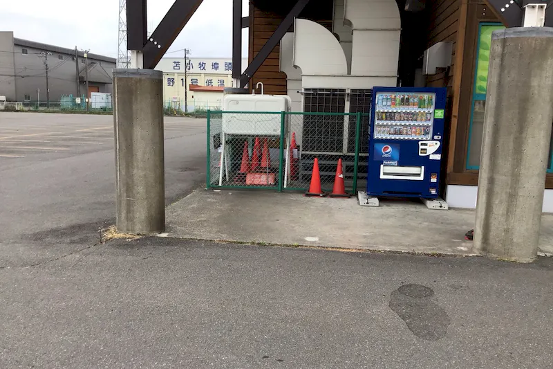 【ダイナム苫小牧東店｜割引キャンペーン実施中】キッチンカーやプロモーションに最適なアミューズメント施設のイベントスペース（駐車場）