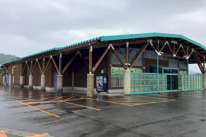 【ダイナム横手店ゆったり館｜割引キャンペーン実施中】キッチンカーやプロモーションに最適なアミューズメント施設のイベントスペース