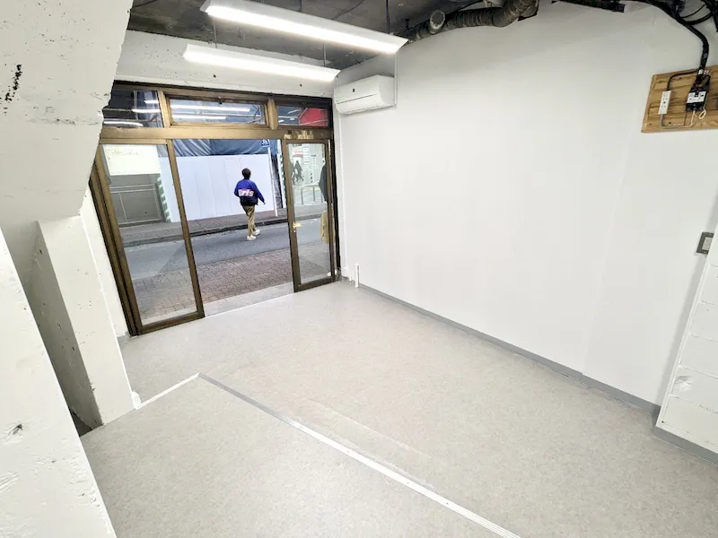 【武蔵小杉駅7分】路面スペース 内観4