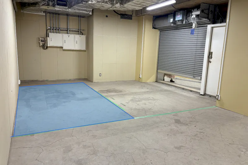 【横浜市営地下鉄ブルーライン関内駅・改札外B区画（中央）】物販、食物販のポップアップストアに最適な人通りの多い改札外イベントスペース
