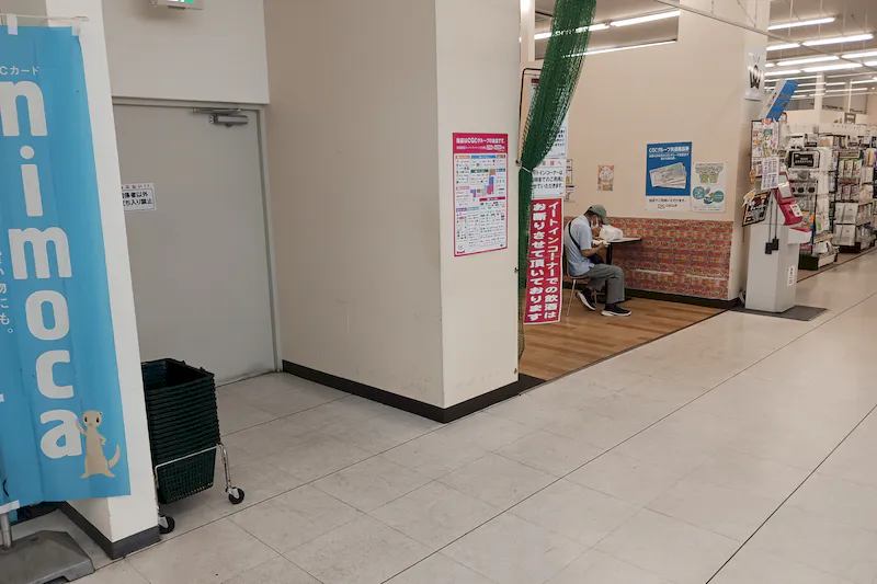 【スピナ到津店】イートインコーナー横 販促プロモーションや物販に最適なスーパー店内催事イベントスペース