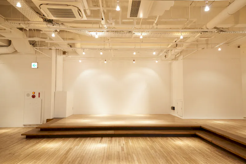 【代官山駅2分】アパレルの展示会場や音楽イベント、撮影等に最適な小上がりのあるイベントスペース