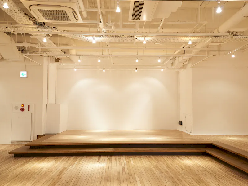 【代官山駅2分】アパレルの展示会場や音楽イベント、撮影等に最適な小上がりのあるイベントスペースの画像5