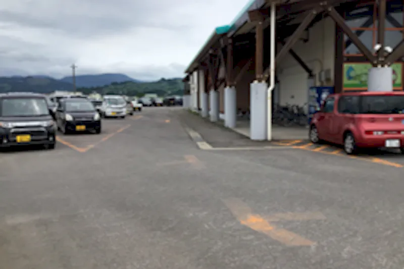 【ダイナム黒石店ゆったり館｜割引キャンペーン実施中】キッチンカーやプロモーションに最適なアミューズメント施設のイベントスペース