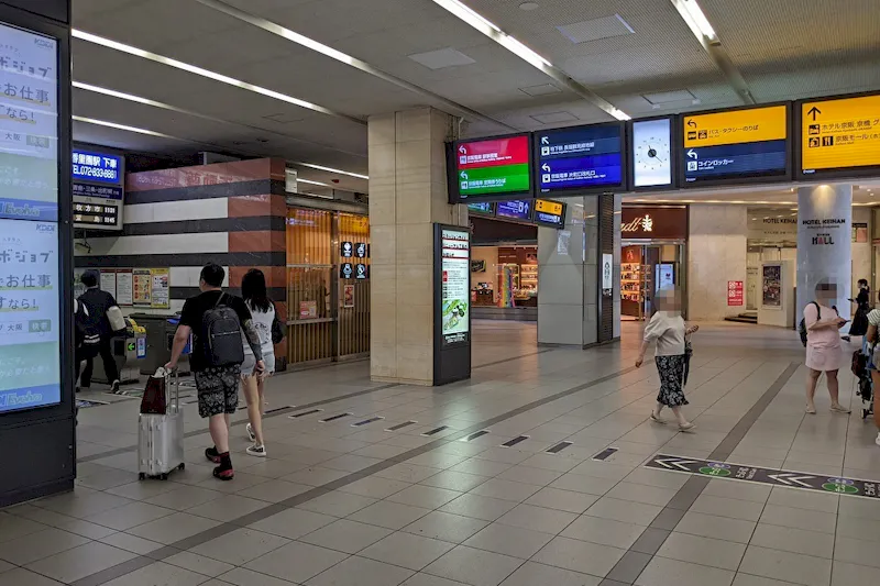 【京橋駅】プロモーションイベントや食物販、物販のポップアップストアに最適な圧倒的な人流を誇る改札外コンコースイベントスペース