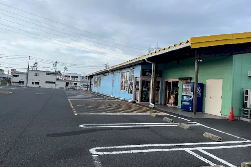 【ダイナム山口宇部店ゆったり館｜割引キャンペーン実施中】キッチンカーやプロモーションに最適なアミューズメント施設のイベントスペース（電源無し）
