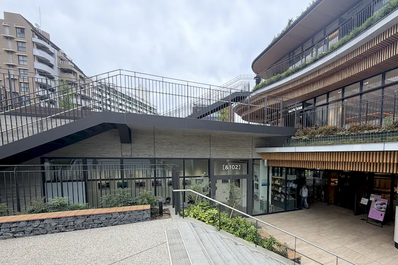 【明治神宮前〈原宿〉駅6分】 公園の緑と自然光に包まれたイベントスペース｜販売サポート付き