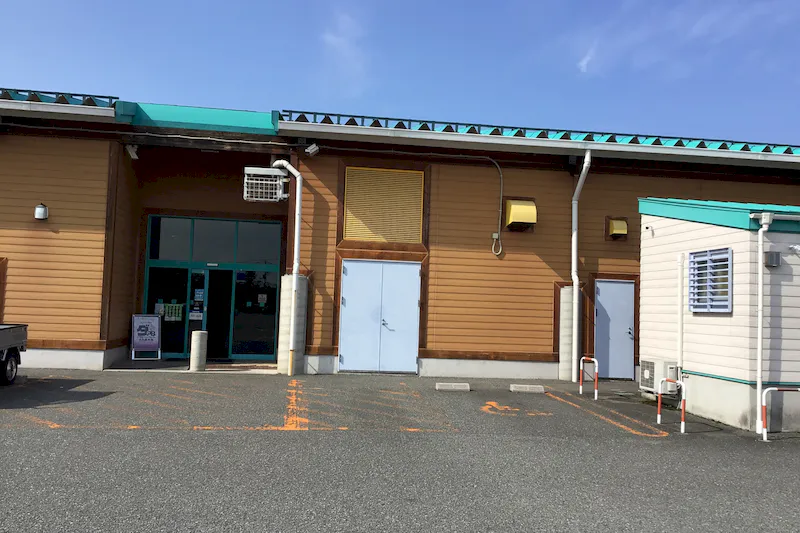 【ダイナム岩手前沢店ゆったり館｜割引キャンペーン実施中】キッチンカーやプロモーションに最適なアミューズメント施設のイベントスペース