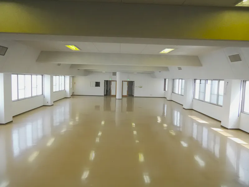 【飯田橋駅2分】撮影やイベントに最適な学校跡地のレンタルスペース（4Fフロア貸し）の画像2