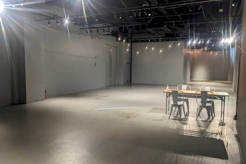 【アソビル：ASOBUILD】新商品のレセプションイベントやアパレルの展示販売会等に最適な駅チカ商業施設2階にある大型イベントスぺース（Room3)