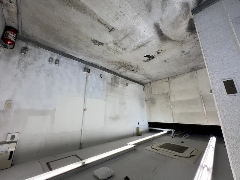 【西友　下高井戸店】1F入口横テナント区画　プロモーション用途や物販、食物販のポップアップストアに最適なスーパー店内催事イベントスペースの画像3