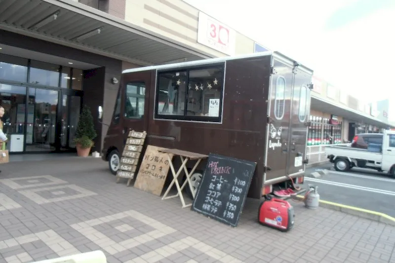 【イオンタウン菰野】セールスプロモーションやポップアップストアに最適な入口目の前のイベントスペース