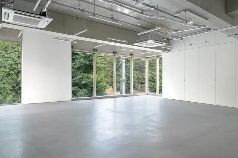 【駒沢大学駅10分】komazawa haus 世田谷駒沢公園入口の目の前に位置する大きなイベントスペース