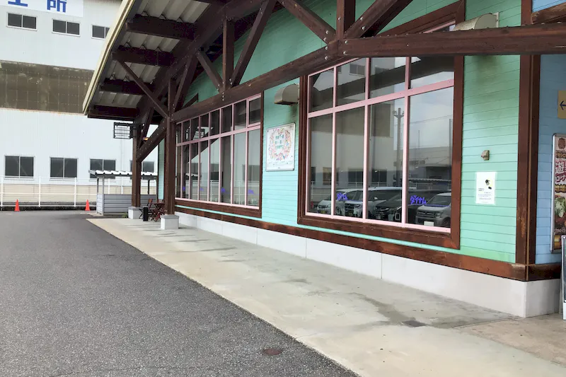 【ダイナム福井越前店ゆったり館｜割引キャンペーン実施中】キッチンカーやプロモーションイベントの開催に最適なアミューズメント施設のイベントスペース