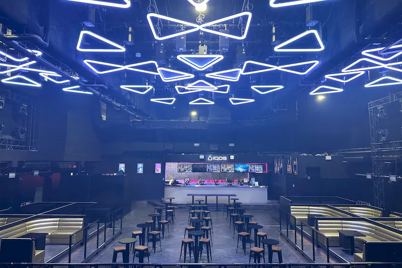【新宿三丁目駅2分】イベント・撮影に適した伊勢丹新宿店前ゴールデン街付近の大型スペース