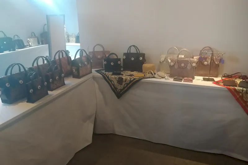 【覚王山駅8分】大規模な展示販売会やグループ展、ポップアップストアに最適な天井高で開放的な広さが特徴的なイベントスペース