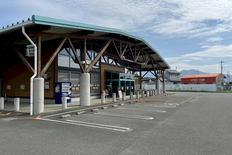 【ダイナム徳島小松島店｜割引キャンペーン実施中】キッチンカーやプロモーションに最適なアミューズメント施設のイベントスペース