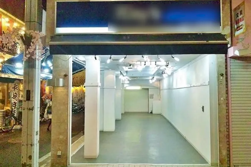【新小岩駅3分】新小岩ルミエール商店街にある路面の貸店舗①